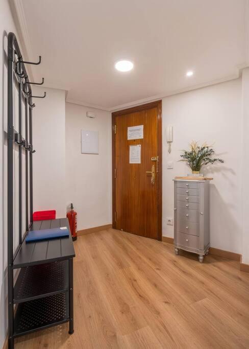 Vt En La Ribera De Bilbao Apartment Bagian luar foto