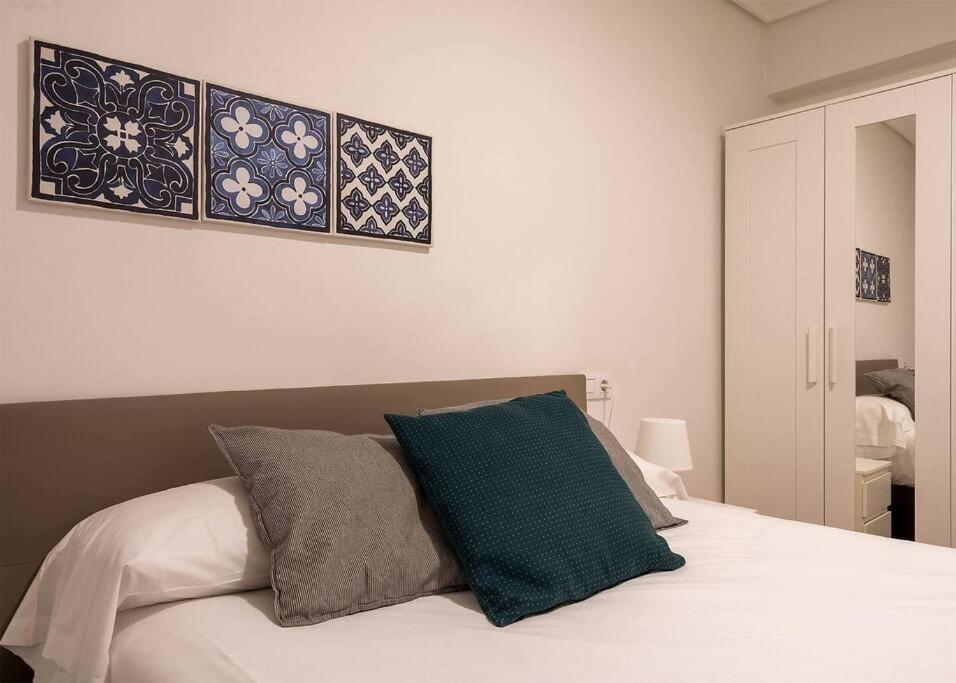 Vt En La Ribera De Bilbao Apartment Bagian luar foto